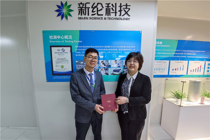 0d12ba918e188e7f28e1caa6248a8dd.jpg 0d12ba918e188e7f28e1caa6248a8dd.jpg