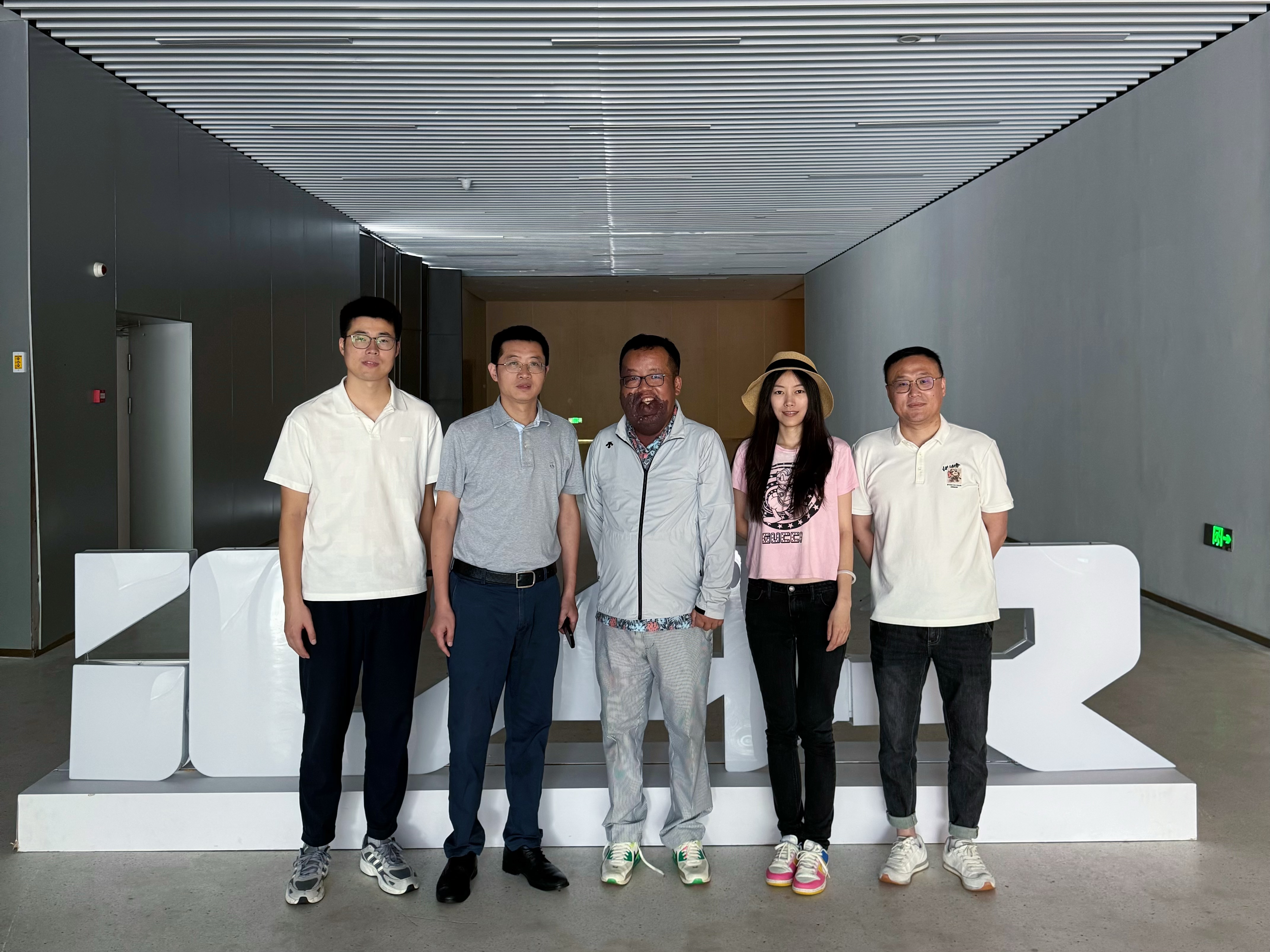 pic(2).jpg pic(2).jpg